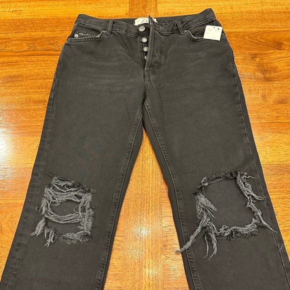 NWT Free People Maggie Mid-Rise Straight Leg Jean, Washed Black, Size 26 - Picture 2 of 11